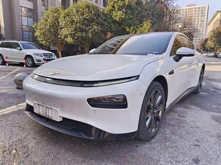小鹏P7 2020款 670E