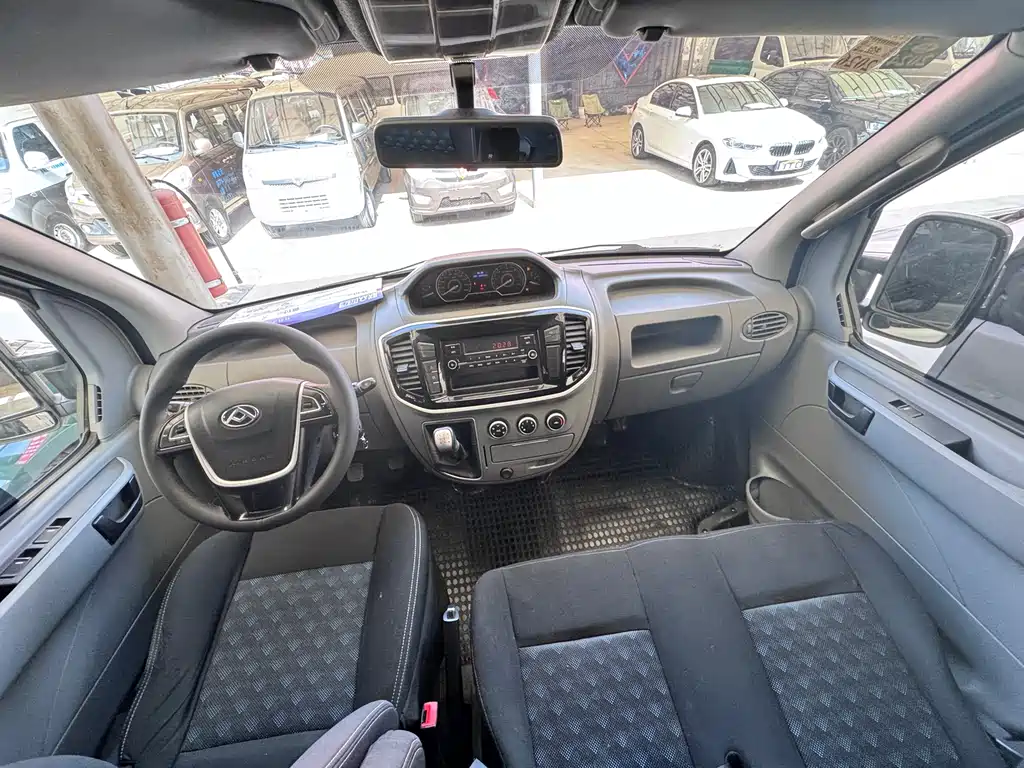 SAIC MAXUS XINTU V80