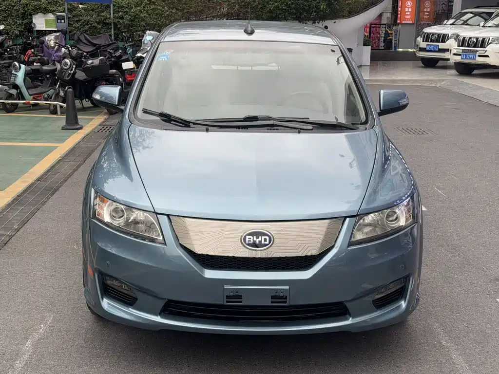 BYD e6 — миниатюра 6