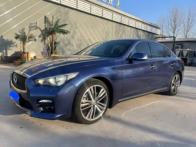 INFINITI  Q50L 2016