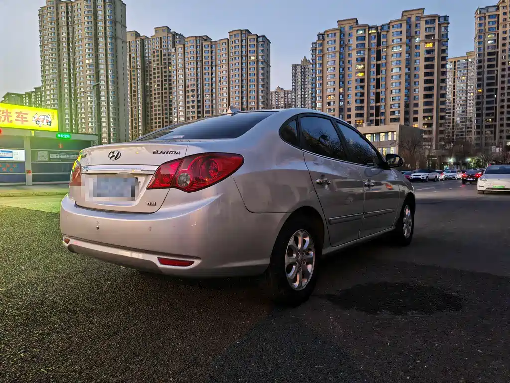 Hyundai Elantra 1.6L Auto Top Type, фото 4