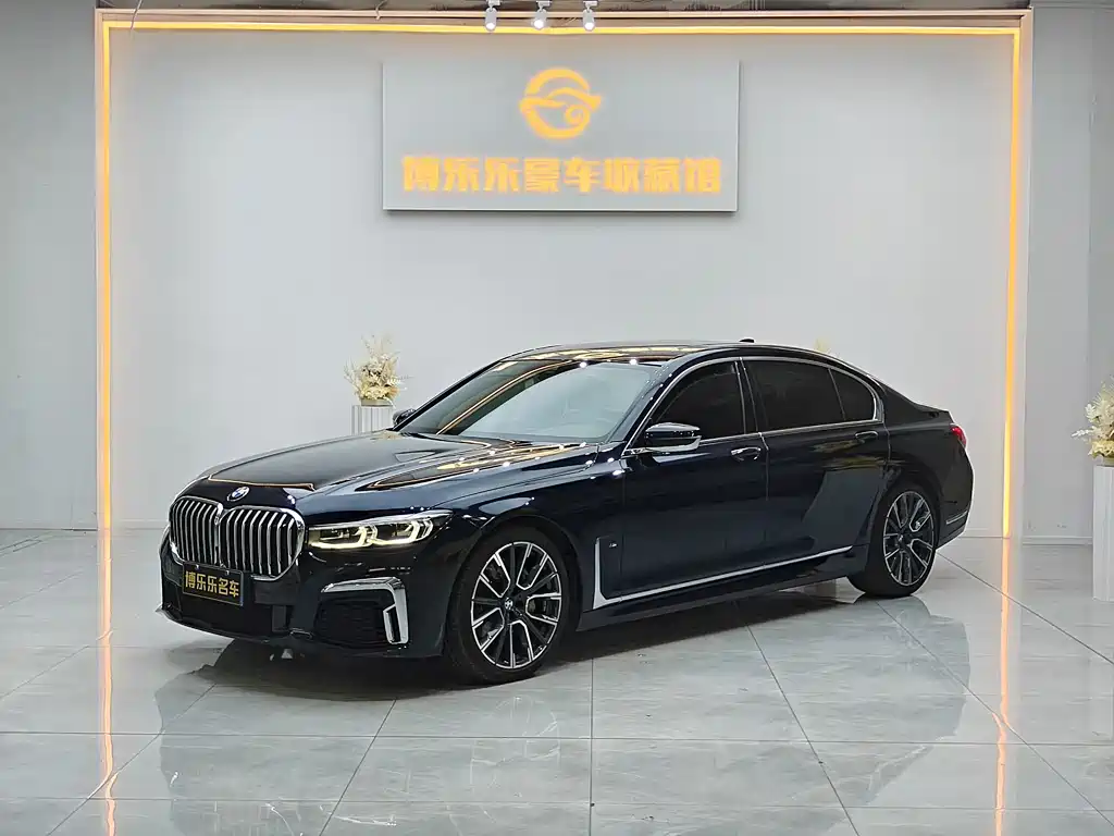 BMW 7 SERIES