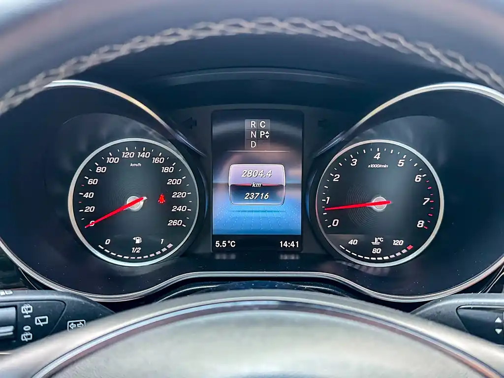 ASCEND MOTORS ASCEND V CLASS