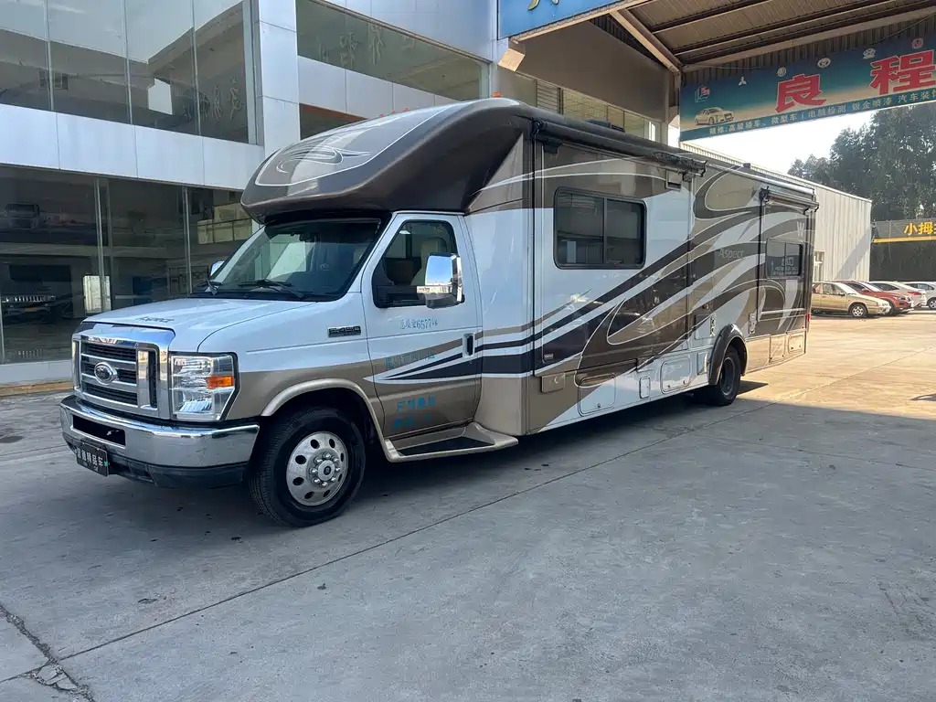 Купить Ford E350