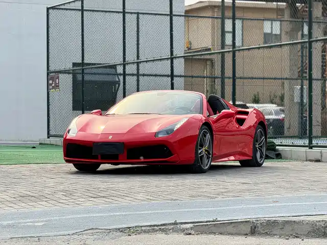 FERRARI 488 2019