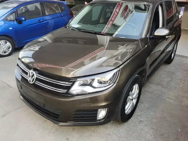 VOLKSWAGEN TIGUAN 2017