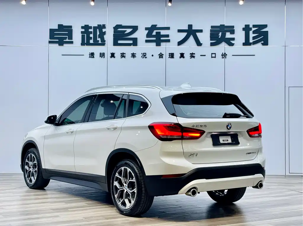 BMW  X1