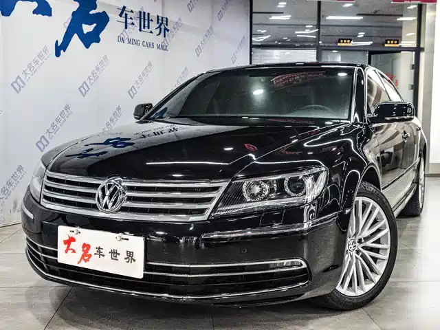 VOLKSWAGEN PHAETON
