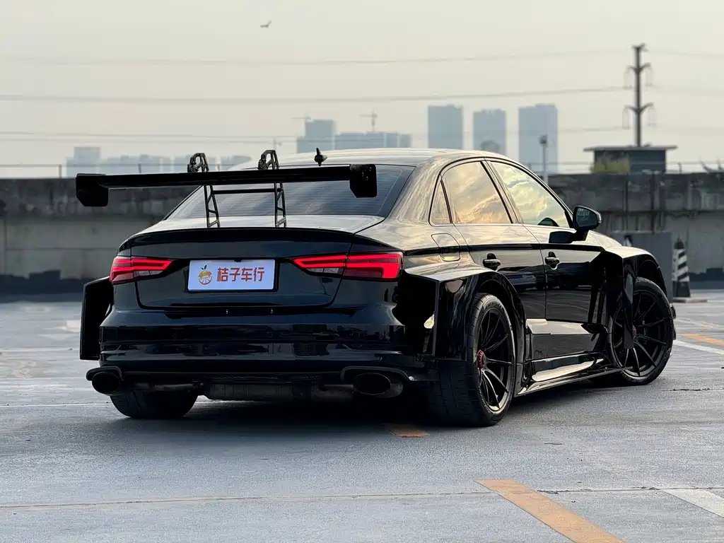 Audi RS 3 — миниатюра 5