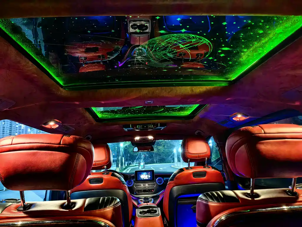 MERCEDES-BENZ V CLASS