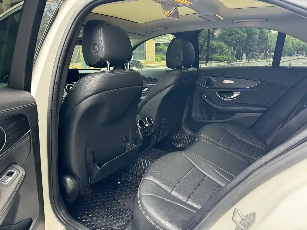 MERCEDES-BENZ  C CLASS