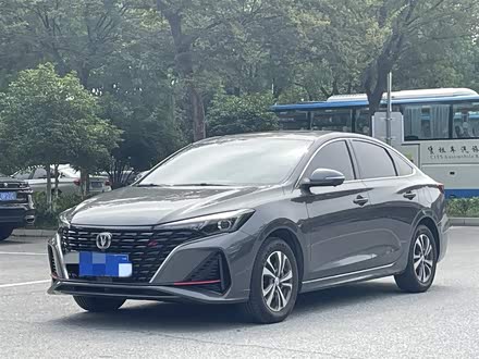 逸动 2023款 畅享版 PLUS 蓝鲸NE 1.4T GDI DCT尊贵版