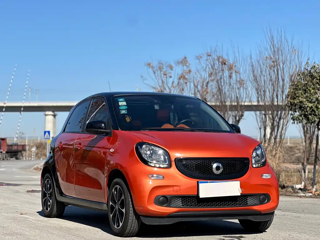 SMART FORFOUR