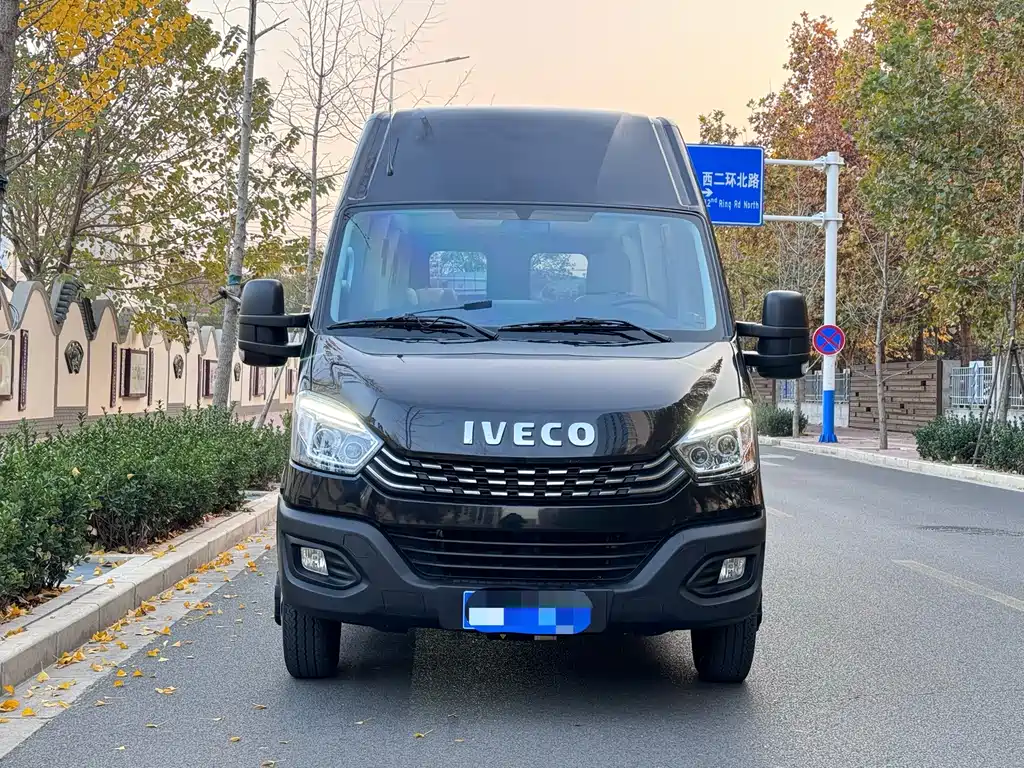 IVECO OUSHENG