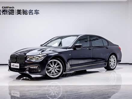 宝马7系 2018款 740Li xDrive 尊享型 M运动套装 黑焰版