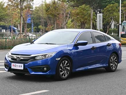 思域 2016款 220TURBO 手动豪华版