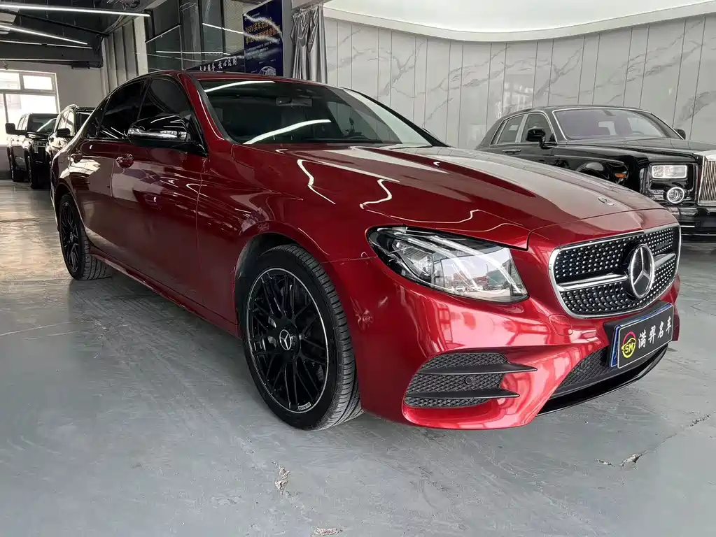 MERCEDES-BENZ E CLASS