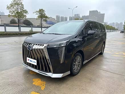 传祺M8 2023款 宗师系列 双擎 至尊