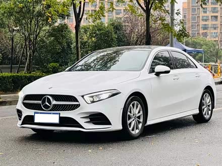 奔驰A级 2020款 A 200 L 运动轿车