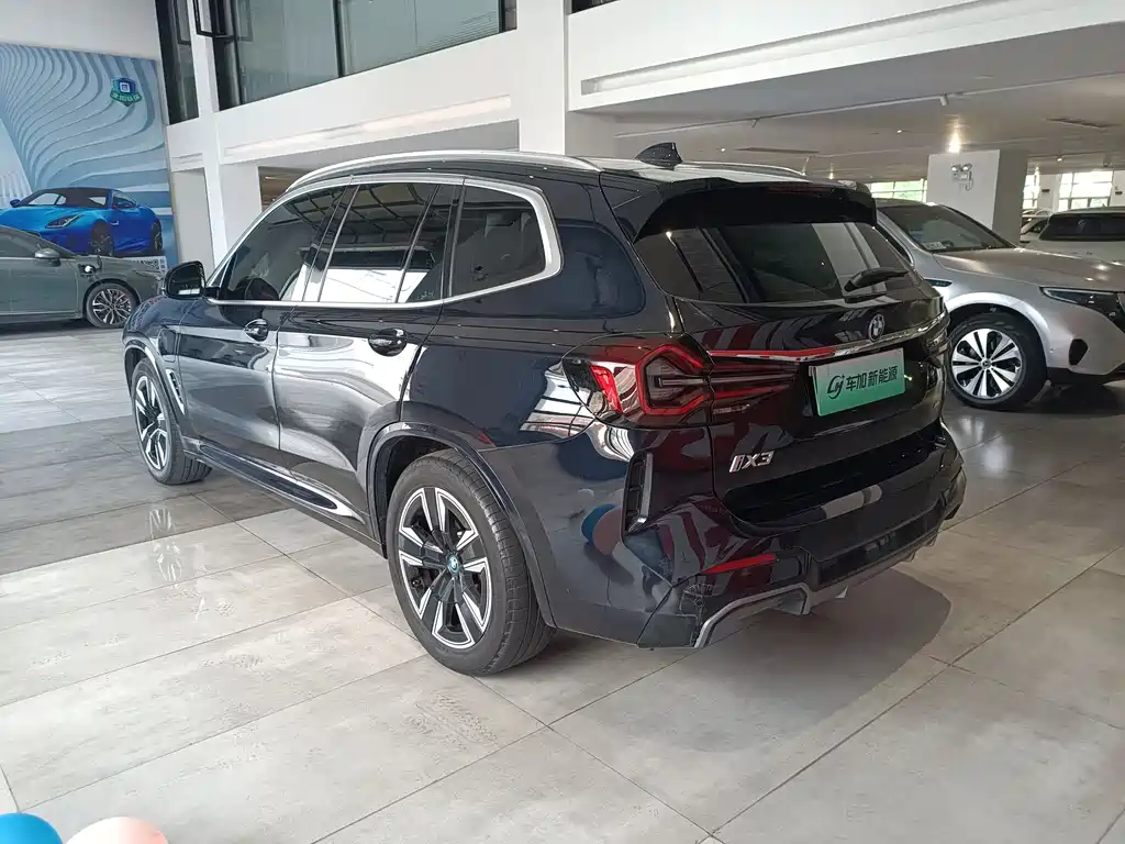BMW iX3 2022 Lead