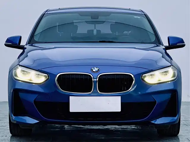 BMW  1 SERIES 2019