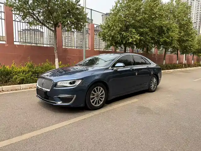 LINCOLN  MKZ 2019