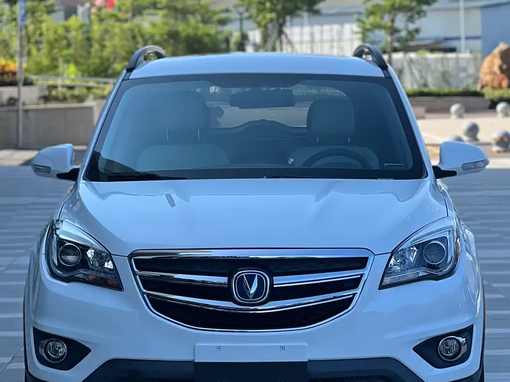 CHANGAN CS35
