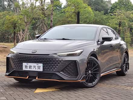 长安UNI-V 2022款 2.0T 领速版