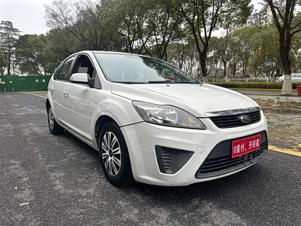 福克斯 2013款 两厢经典 1.8L 自动时尚型