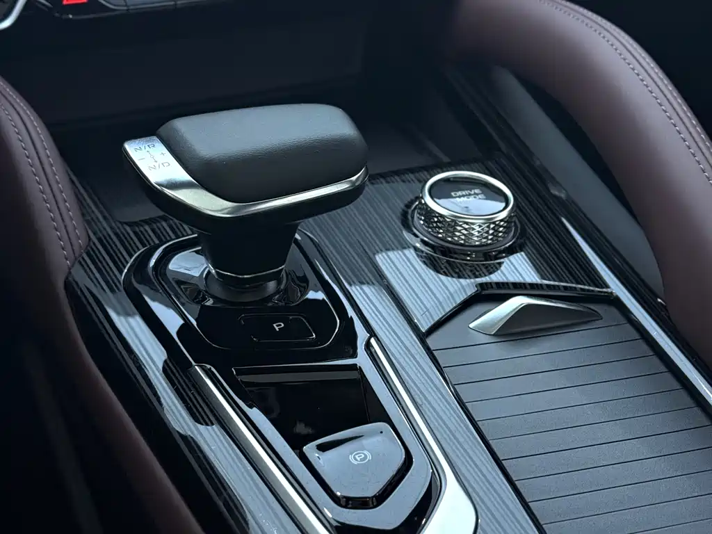 GEELY AUTOMOBILE XINGYUE L