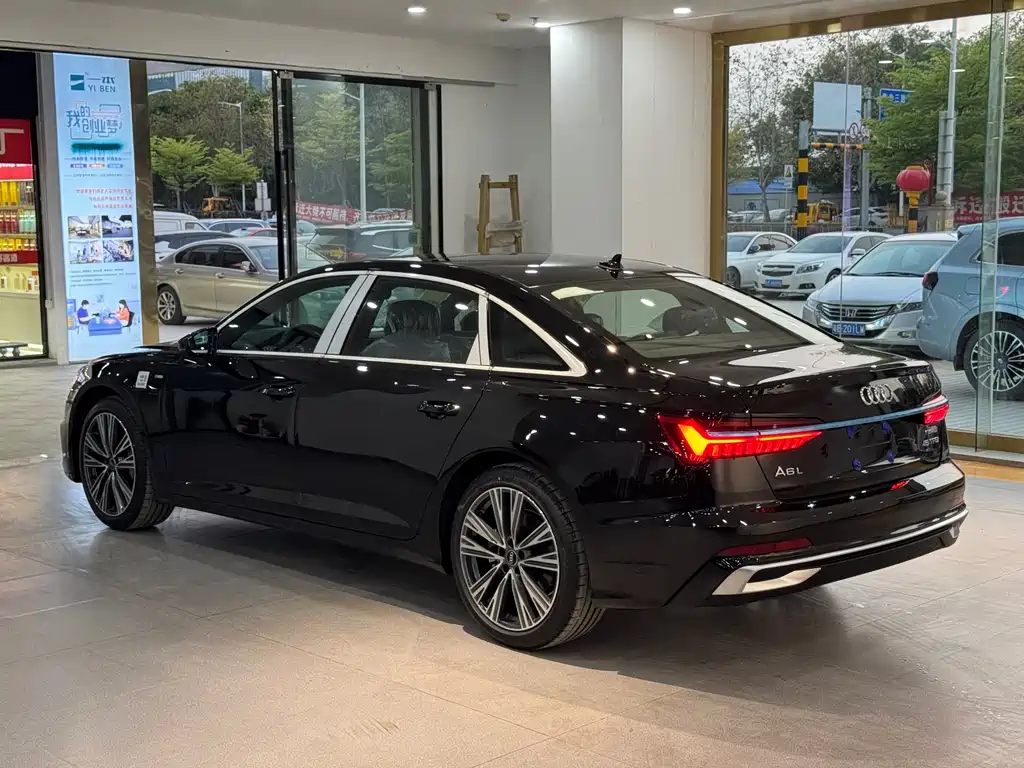 Audi A6L 2026 45 TFSI