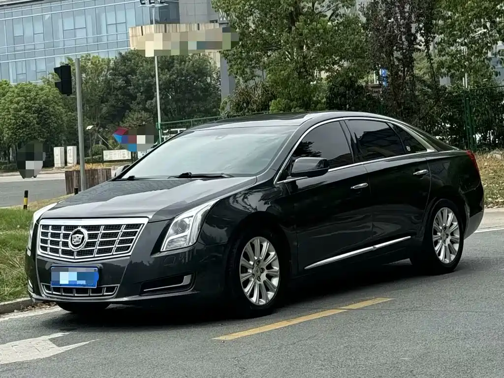 Cadillac XTS 2015