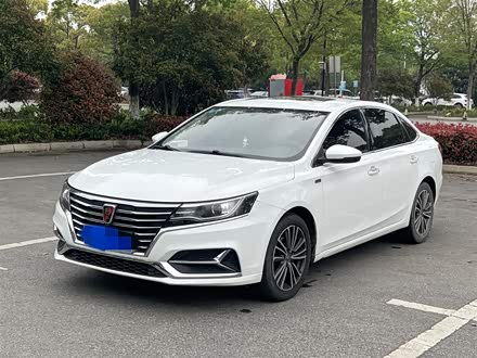 荣威i6 2020款 PLUS 1.6L CVT 4G互联荣耀全息版