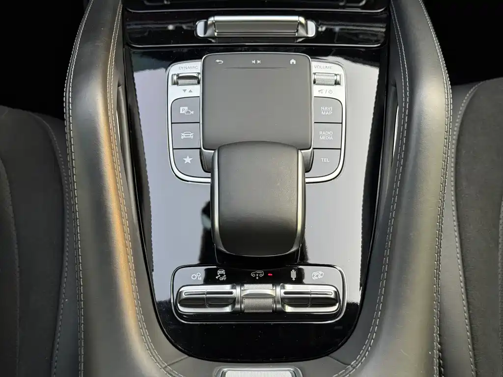 MERCEDES-BENZ GLE AMG