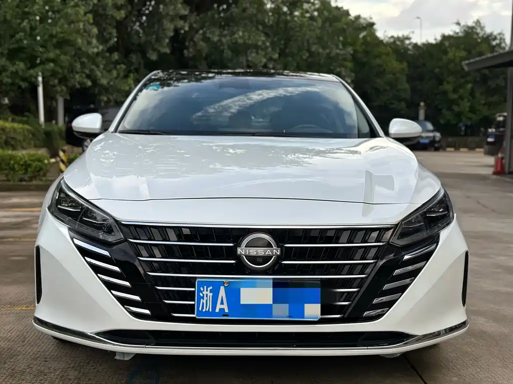 NISSAN TEANA