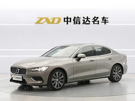 沃尔沃S60 2022款 B4 智远豪华版