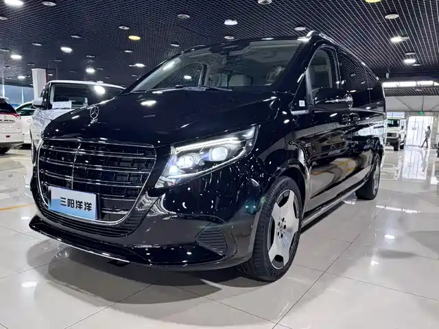 MERCEDES-BENZ  V CLASS 2024