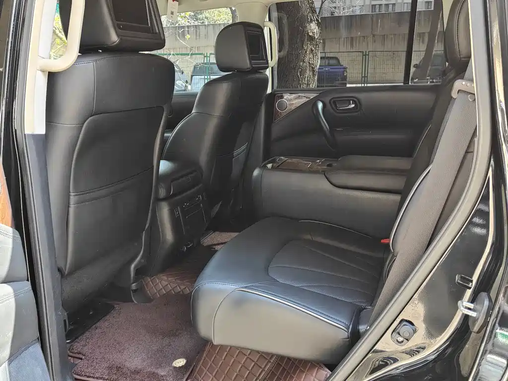Infiniti QX 2013 QX56
