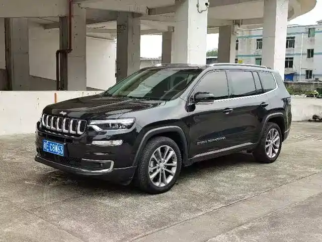 JEEP GRAND COMMANDER 2018