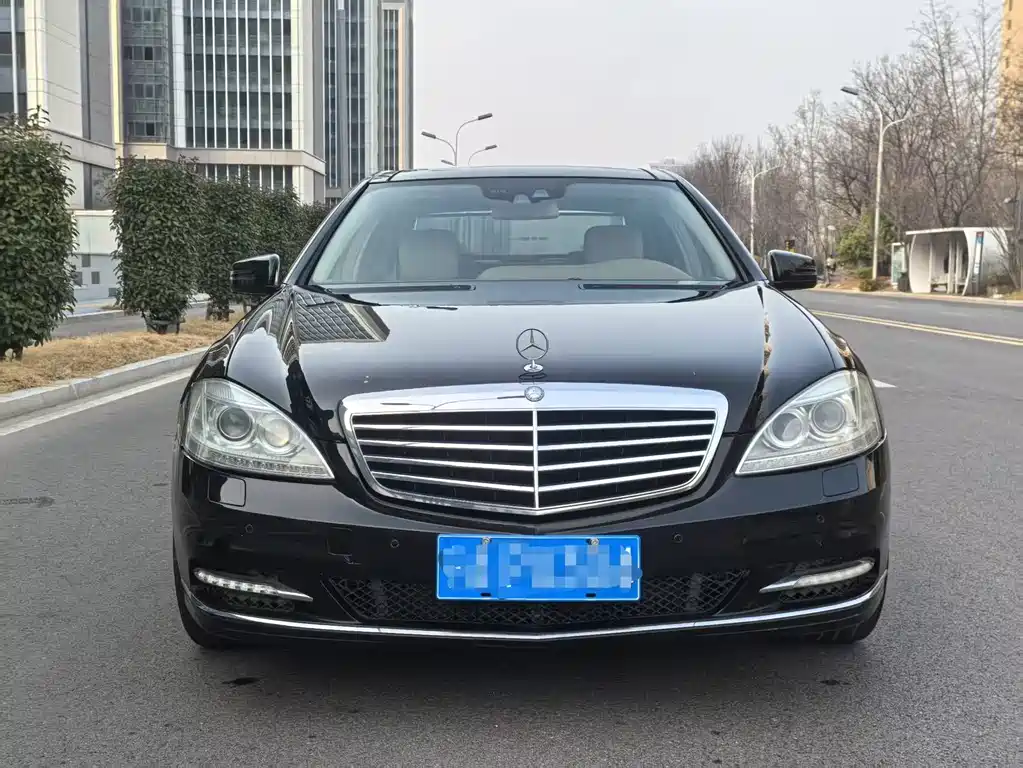 Mercedes-Benz S-Class S 2010 S 500 L 4MATIC