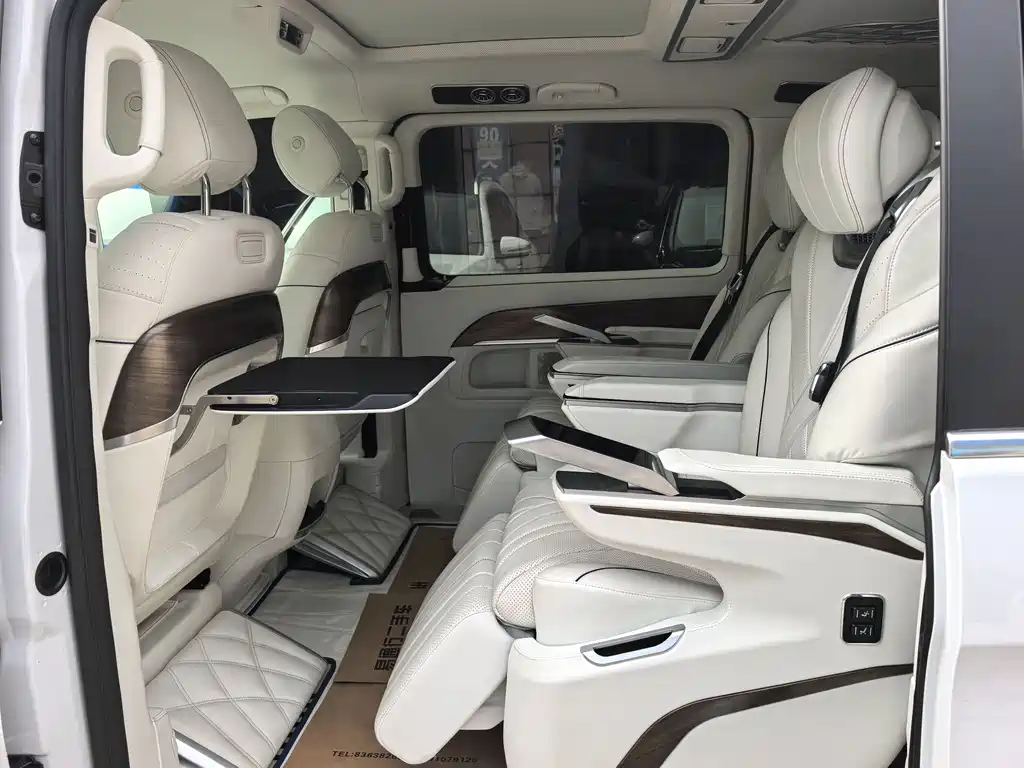 MERCEDES-BENZ V CLASS