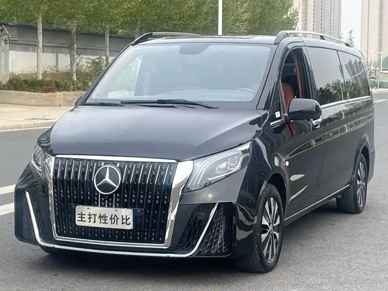 Вэйtíng 2023 года, 2.0T,商务版, 7 мест 21000 km 2024