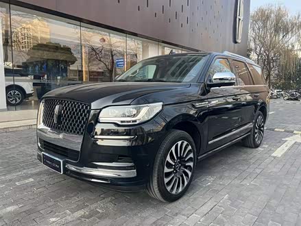 领航员 2022款 3.5T 总统版