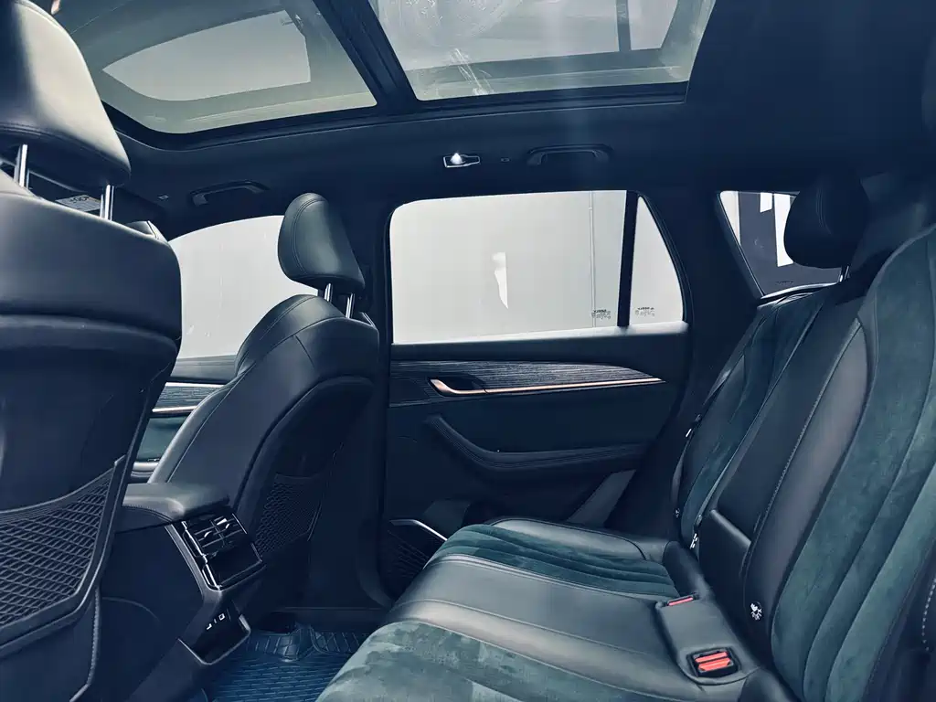 GEELY AUTOMOBILE XINGYUE L