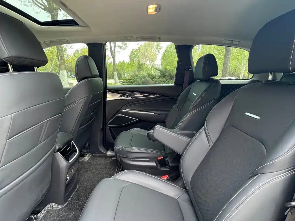 SAIC MAXUS CHASE G50