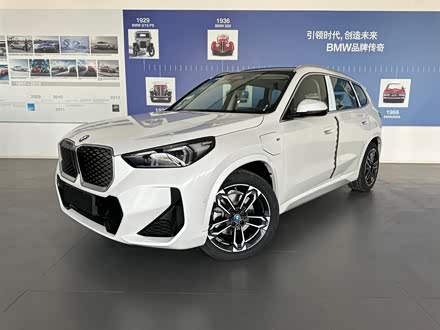 宝马iX1 2023款 xDrive30L M运动套装
