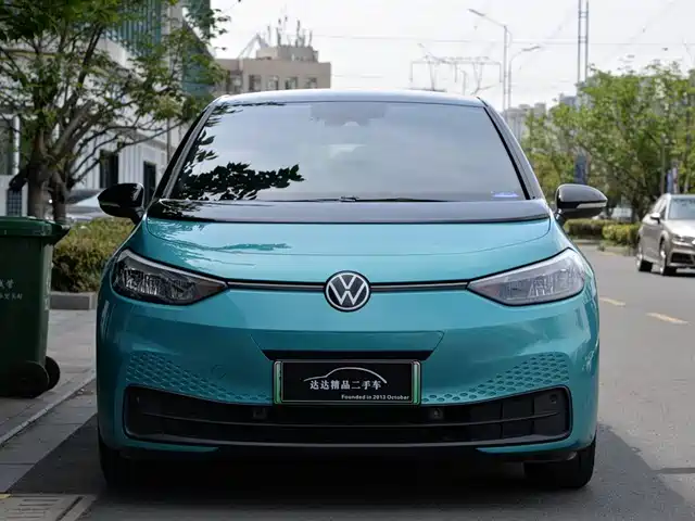 VOLKSWAGEN ID.3 2023