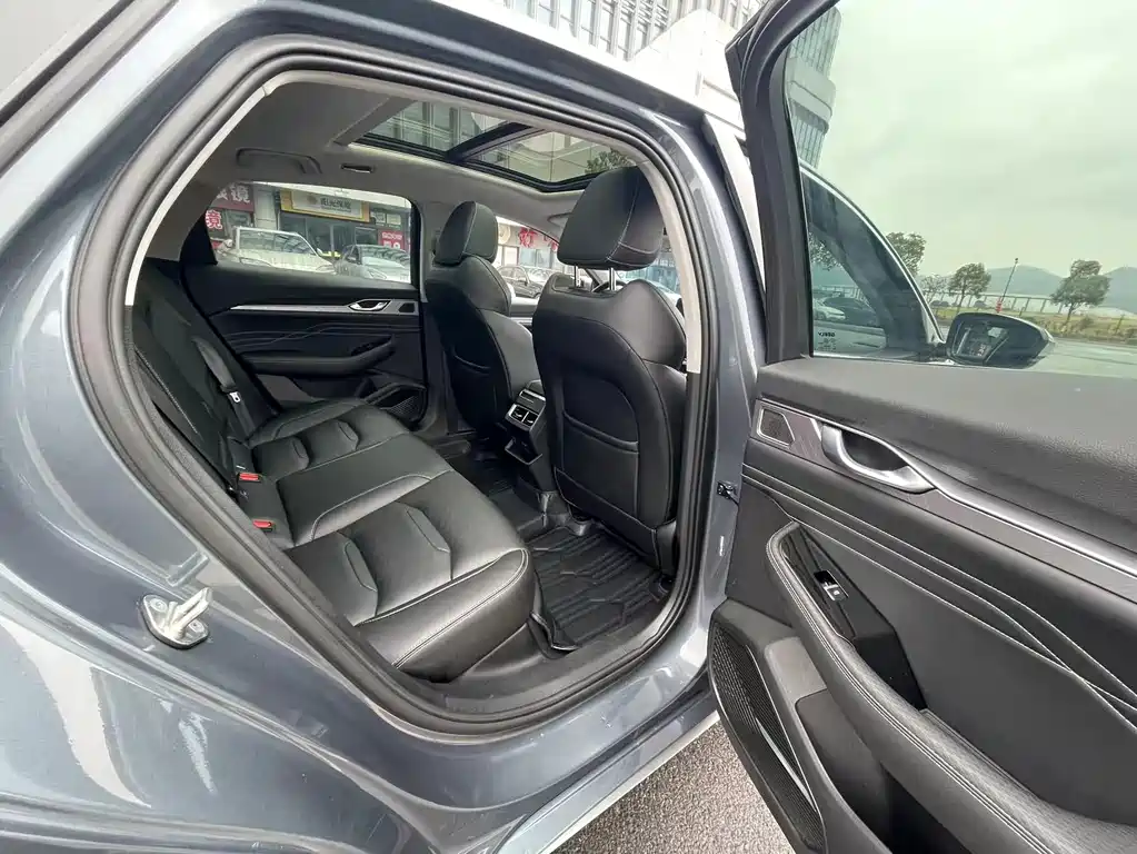 GEELY AUTOMOBILE XINGRUI