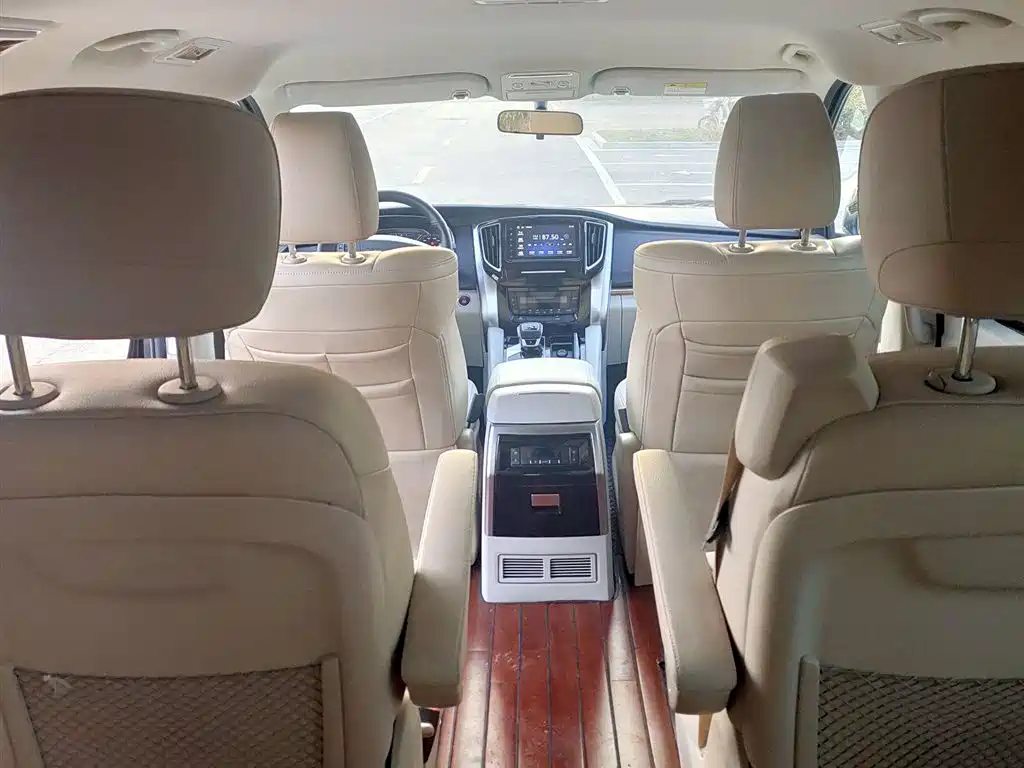 DONGFENG POPULAR M7