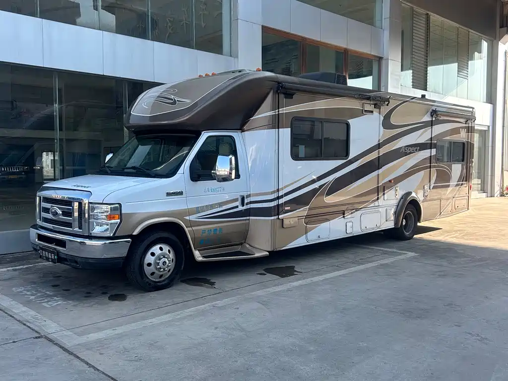 Ford E350 2011 5.4L